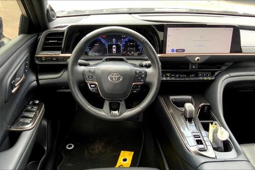 2024 Toyota Crown Limited