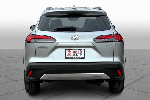 2022 Toyota Corolla Cross XLE