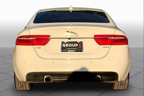 Polaris White 2017 Jaguar XE 35t Premium