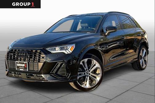 Mythos Black Metallic 2022 Audi Q3 45 S line Premium Plus
