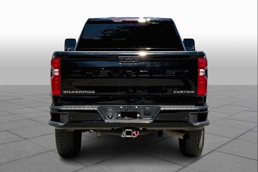 2024 Chevrolet Silverado 2500 Custom