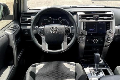 2022 Toyota 4Runner SR5