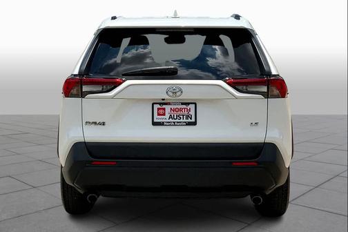 Super White 2019 Toyota RAV4 LE