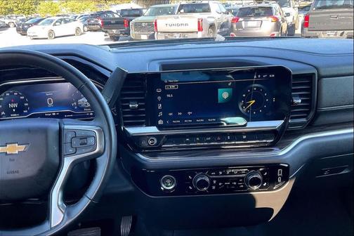 2023 Chevrolet Silverado 1500 LT