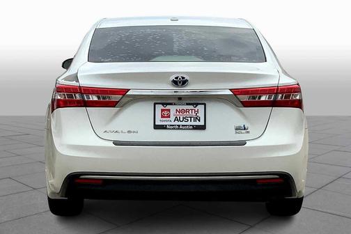 2015 Toyota Avalon Hybrid XLE Premium