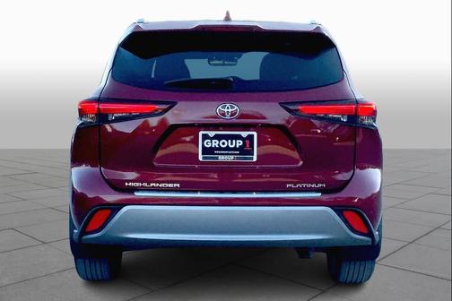 2024 Toyota Highlander Platinum