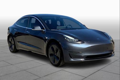 2020 Tesla Model 3 Standard Range Plus
