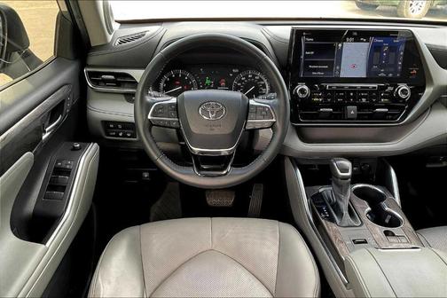2020 Toyota Highlander Limited