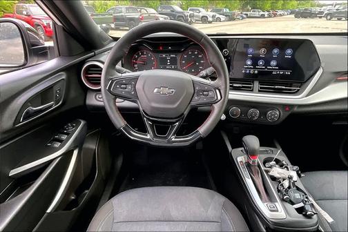 2025 Chevrolet Trax FWD 1RS