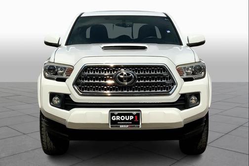 2017 Toyota Tacoma TRD Sport