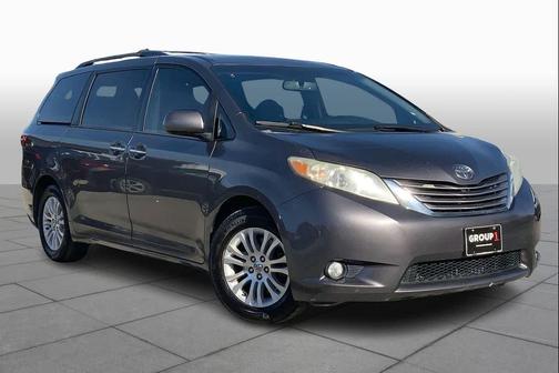 2015 Toyota Sienna XLE