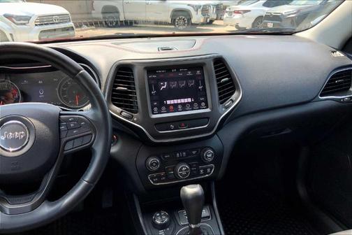 2019 Jeep Cherokee Trailhawk