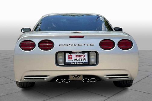 2004 Chevrolet Corvette Base
