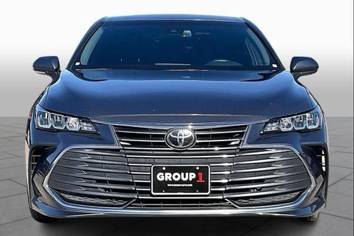 2022 Toyota Avalon XLE
