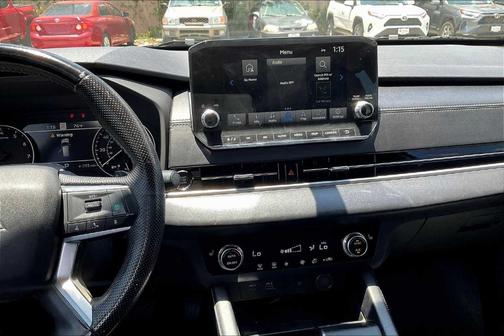 2022 Mitsubishi Outlander SE