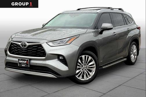 Heavy Metal 2025 Toyota Highlander Hybrid Platinum