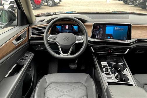 2024 Volkswagen Atlas 2.0T SE