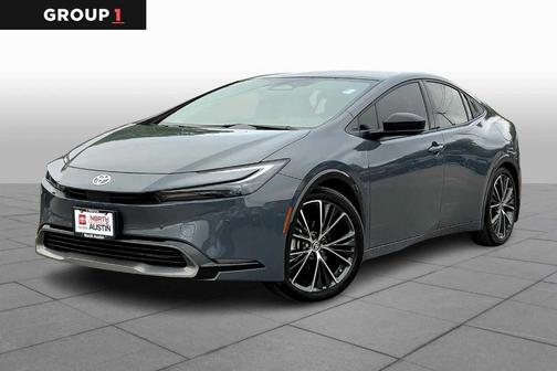 2024 Toyota Prius XLE