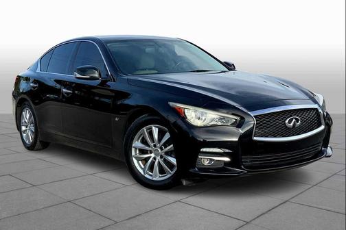 2015 INFINITI Q50 Premium