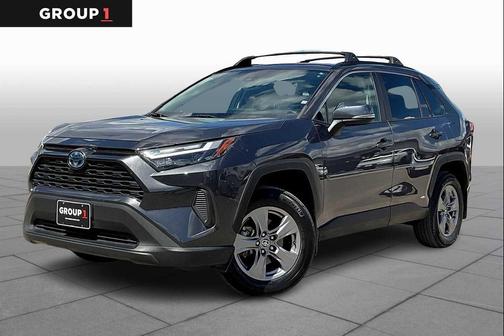 2022 Toyota RAV4 Hybrid XLE