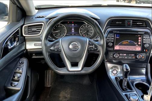 2022 Nissan Maxima SV Xtronic CVT