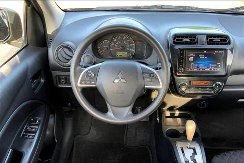 2022 Mitsubishi Mirage ES