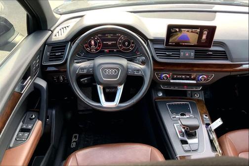 2020 Audi Q5 45 Premium Plus