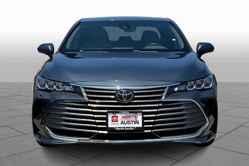 2020 Toyota Avalon XLE
