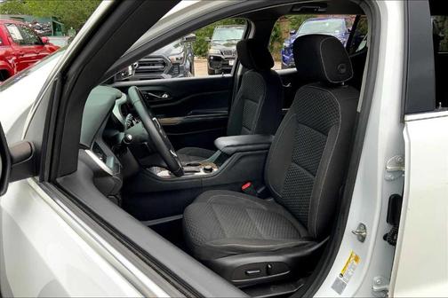 2017 GMC Acadia SLE-2
