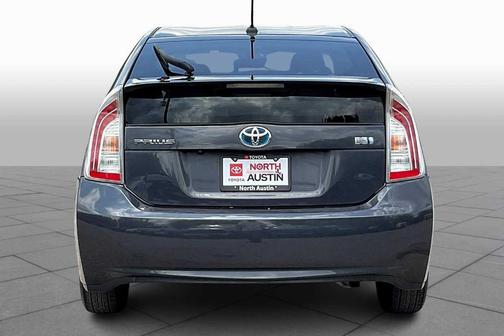 2015 Toyota Prius Three