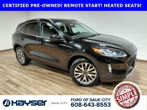 2022 Ford Escape Titanium