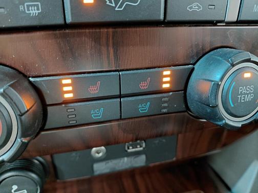 2012 Ford F-150 Lariat