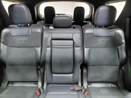 Rapid Red Metallic Tinted Clearcoat 2025 Ford Explorer ST