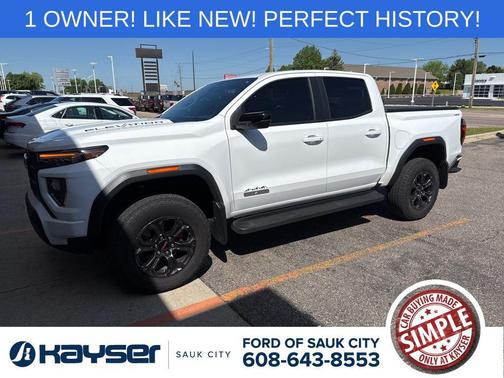 Summit White 2024 GMC Canyon Elevation