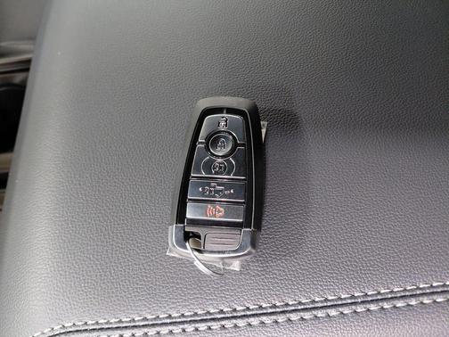 Antimatter Blue Metallic 2026 Ford F-150 Lariat