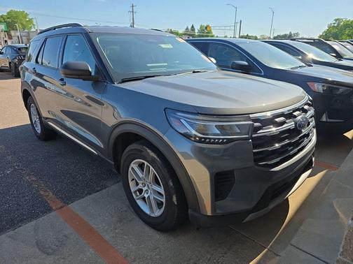 Gray Metallic 2025 Ford Explorer Active