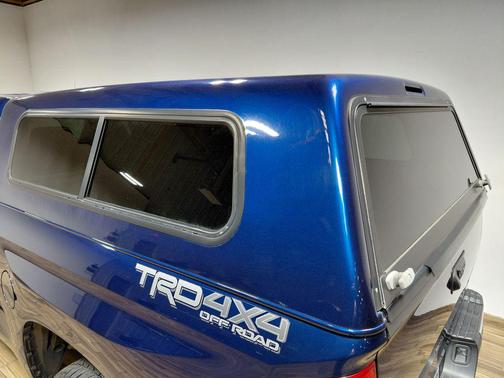 Black 2014 Toyota Tundra SR5
