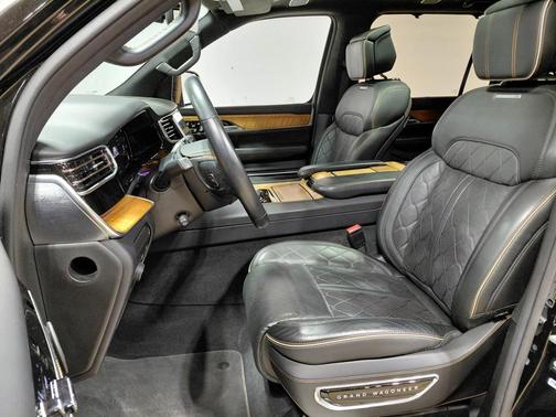 2022 Jeep Grand Wagoneer Series III 4x4