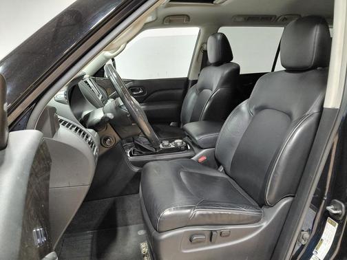 2021 INFINITI QX80 Luxe