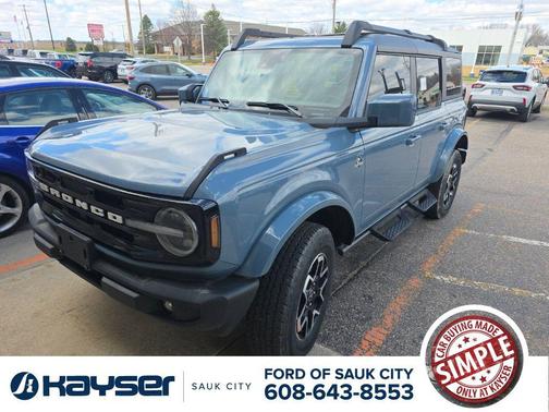 2024 Ford Bronco Outer Banks