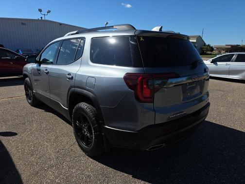 2021 GMC Acadia AWD AT4