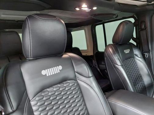 2023 Jeep Wrangler 4-Door Sahara 4x4
