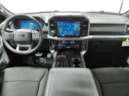 Avalanche 2026 Ford F-150 XLT