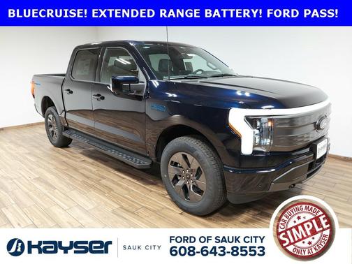 2025 Ford F-150 Lightning LARIAT