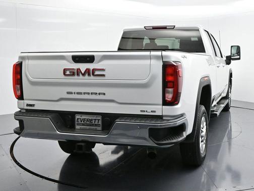 2022 GMC Sierra 2500 SLE