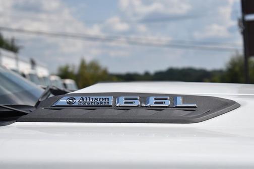 2025 Chevrolet Silverado 3500 WT