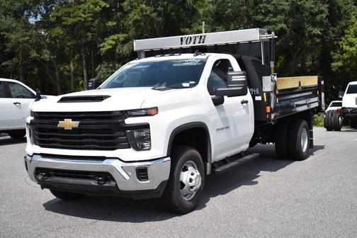 2025 Chevrolet Silverado 3500 WT