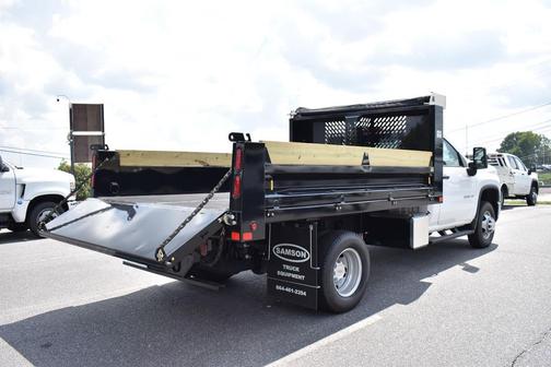 2025 Chevrolet Silverado 3500 WT