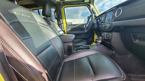 2023 Jeep Wrangler 4-Door Sahara 4x4