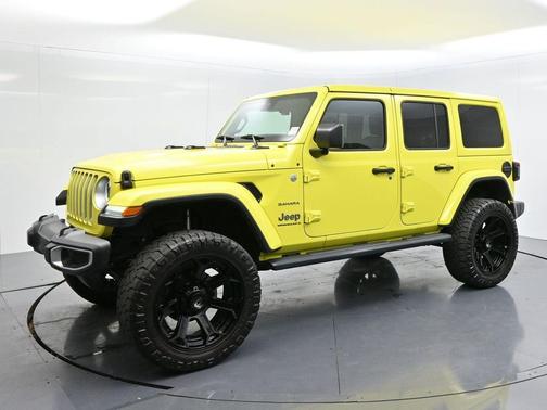2023 Jeep Wrangler 4-Door Sahara 4x4